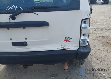 1998 Jeep Cherokee Se z USA, uszkodzony, nr VIN 1J4FJ28S6WL201217